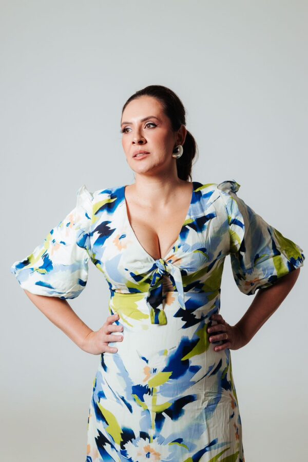 Vestido Midi com Laço no Decote - Image 4